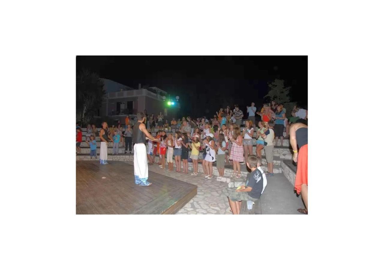 Ionian Princess Hotel Acharavi  Bagian luar foto